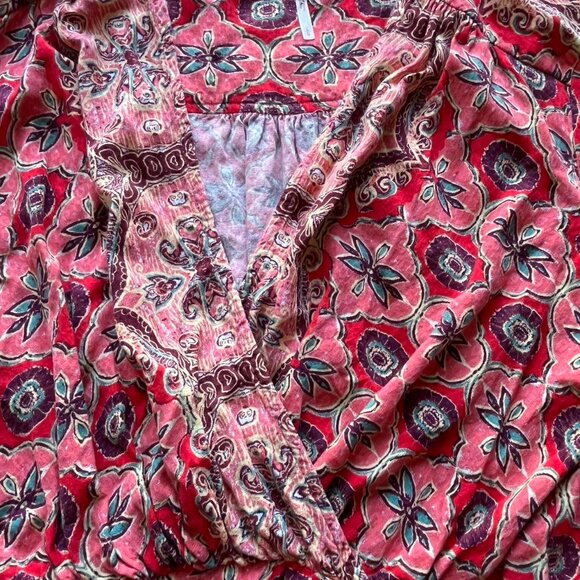 Free People Womens Large Red/Pink Floral Boho Vneck Blouse - Picture 3 of 7